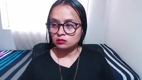 Snapshot of negrita_25 chatting on September 25, 4:00 pm Zoe online show from September 25, 4:00 pm