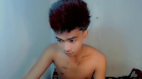 neil_asian69 online show from November 11, 11:27 pm