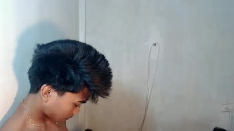 neil_asian69 online show from December 5, 4:32 am
