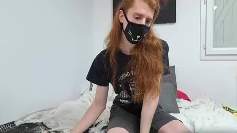 Snapshot of neko_nyaaa chatting on January 21, 9:36 pm Neko online show from January 21, 9:36 pm