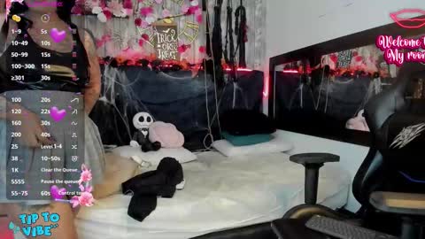 Miah online show from November 8, 11:43 am