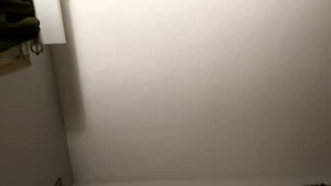 Snapshot of nellatlas chatting on February 8, 10:50 am Nellie Atlas online show from February 8, 10:50 am