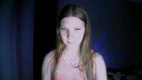 Snapshot of nelli_lux chatting on November 23, 9:58 pm Nelli online show from November 23, 9:58 pm