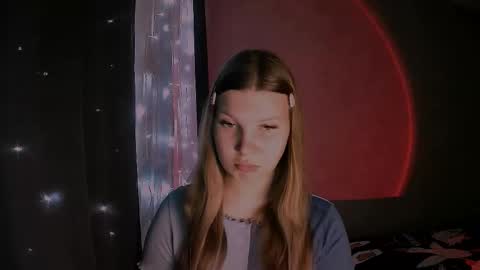 Snapshot of nelli_lux chatting on December 15, 8:46 pm Nelli online show from December 15, 8:46 pm