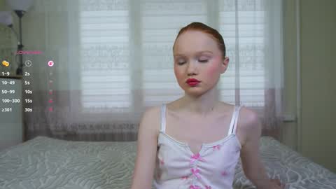 Snapshot of nellie_baby chatting on March 13, 1:51 pm Nellie online show from March 13, 1:51 pm