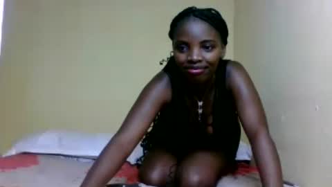 Snapshot of nelly_ebony5 chatting on July 24, 11:19 am nelly_ebony5 online show from July 24, 11:19 am