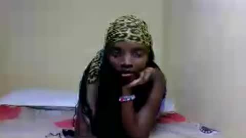 Snapshot of nelly_ebony5 chatting on August 8, 11:23 am nelly_ebony5 online show from August 8, 11:23 am