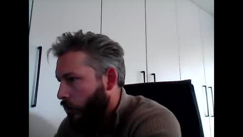 Snapshot of nemooke89 chatting on September 26, 9:35 am Nemo online show from September 26, 9:35 am