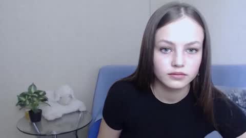 nensi_sweet online show from February 26, 12:36 pm