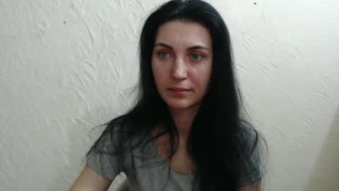 Nensy online show from January 3, 7:18 pm