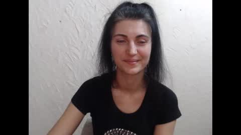 Nensy online show from January 13, 4:12 pm