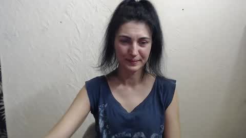 Nensy online show from February 13, 8:49 pm