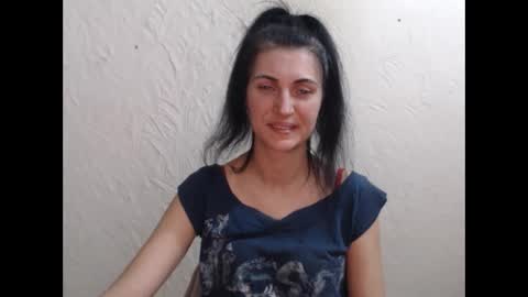 Nensy online show from March 9, 4:00 pm