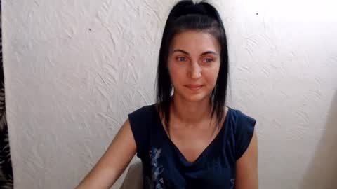 Snapshot of nensyfay_ chatting on August 1, 6:51 pm Nensy online show from August 1, 6:51 pm