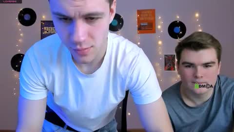 neo_raze_ online show from February 28, 7:48 pm