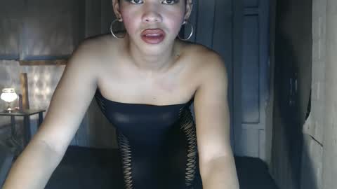 Snapshot of neomi_hardcock chatting on September 23, 6:38 am neomi online show from September 23, 6:38 am