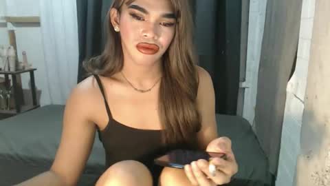 Snapshot of neomi_hardcock chatting on October 7, 7:22 pm neomi online show from October 7, 7:22 pm