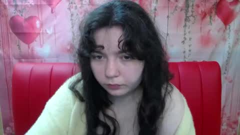 NeonilaLisova online show from April 11, 6:51 am