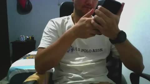 Snapshot of nerdxxx94 chatting on June 21, 4:26 am MrBull online show from June 21, 4:26 am
