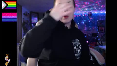 Snapshot of nerdy_squirty chatting on November 17, 6:41 am NerdySquirty online show from November 17, 6:41 am