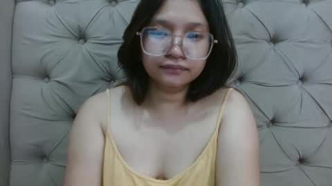 nerdypinaypie online show from February 10, 1:32 am