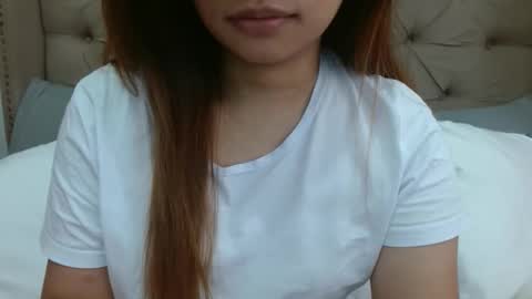 Snapshot of nerdysweetpinay chatting on October 7, 1:25 am nerdysweetpinay online show from October 7, 1:25 am