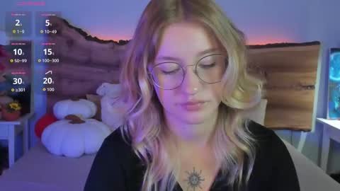 Nerissa online show from October 3, 8:17 pm