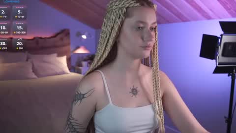 Snapshot of nerissa_xo chatting on June 26, 11:58 am Nerissa online show from June 26, 11:58 am