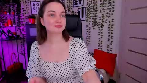 nero_asta online show from July 18, 11:25 am