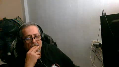 neron401 online show from April 27, 1:36 am