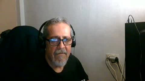 neron401 online show from May 12, 11:24 pm
