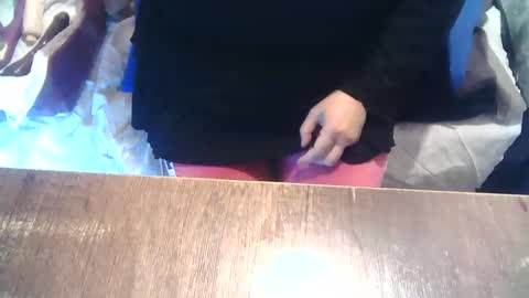 neslihan online show from February 3, 11:47 pm