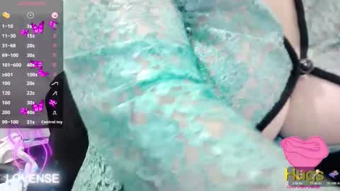 neslihan online show from February 9, 4:33 pm