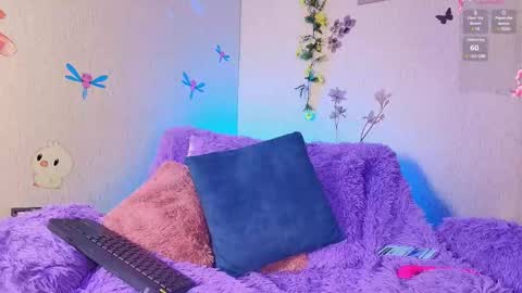 Snapshot of ness_wi chatting on January 17, 1:57 am online show from January 17, 1:57 am