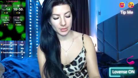 Nessy online show from February 11, 6:30 am