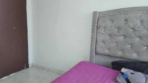 Snapshot of nesuko_kamado chatting on November 27, 2:41 pm nesuko_kamado online show from November 27, 2:41 pm