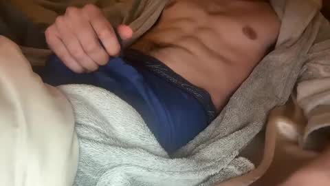 Snapshot of netflixchillin20 chatting on January 6, 11:51 am alpha online show from January 6, 11:51 am