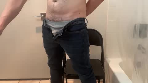 neverbeenhornyb4 online show from March 18, 1:42 am