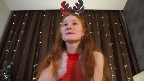 Snapshot of new_boobs chatting on December 29, 4:19 pm Maria 3 online show from December 29, 4:19 pm