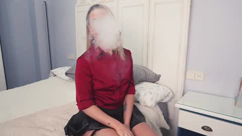 new dee online show from January 29, 9:01 am