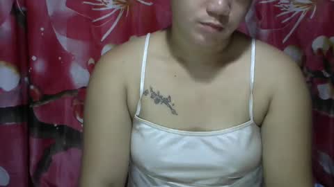 Snapshot of new_lady24 chatting on January 21, 9:15 pm new_lady24 online show from January 21, 9:15 pm