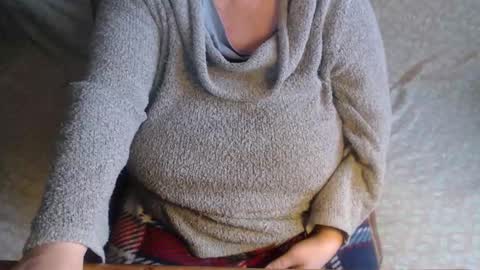 Lilly  online show from January 11, 8:19 am