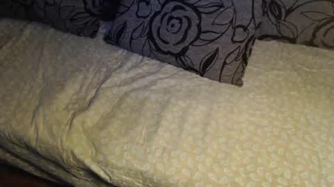Snapshot of new_milf chatting on May 12, 2:08 am Lilly online show from May 12, 2:08 am