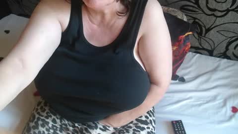 Lilly  online show from July 15, 5:56 am