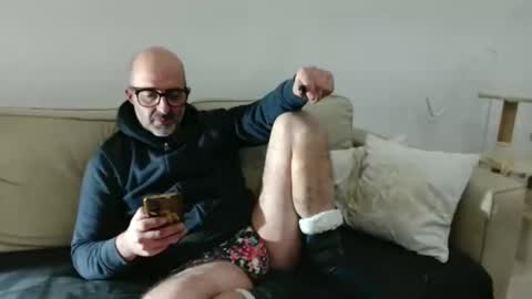 Snapshot of new_simi_74 chatting on November 14, 7:23 pm simi online show from November 14, 7:23 pm