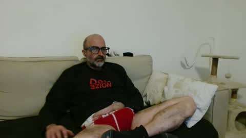 Snapshot of new_simi_74 chatting on November 22, 8:30 pm simi online show from November 22, 8:30 pm