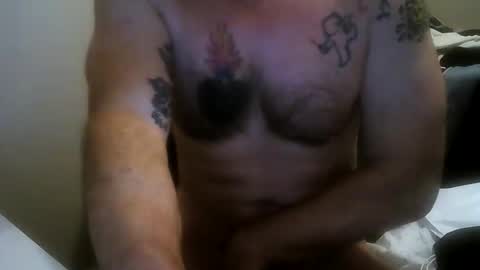 Snapshot of newcamboy1 chatting on April 6, 4:46 am newcamboy1 online show from April 6, 4:46 am