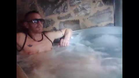 newfun11 online show from October 11, 6:39 pm