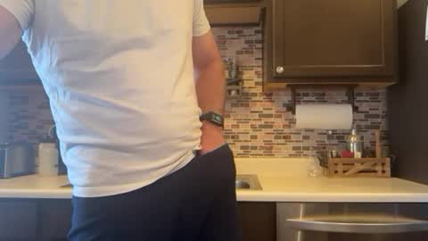 newguy_097 online show from March 10, 11:10 pm