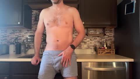 newguy_097 online show from March 21, 2:20 pm